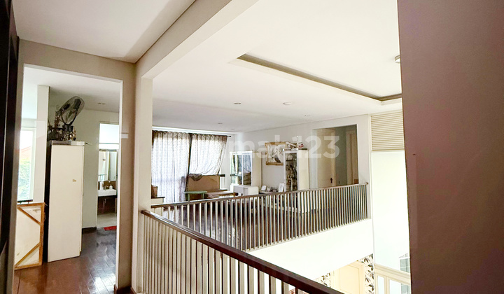 Rumah Mewah Minimalis 2 Lt Lux Margorejo Indah