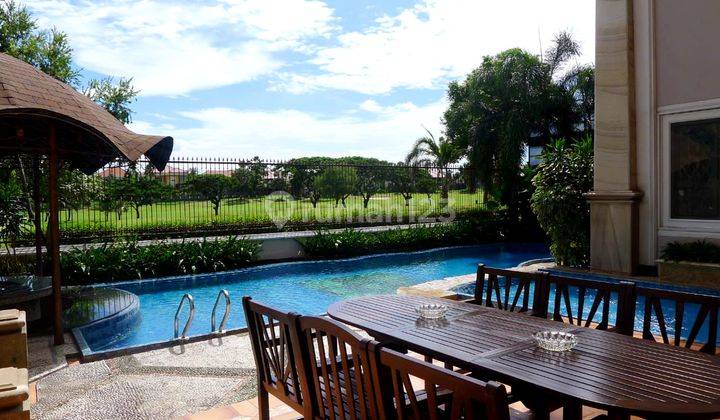 Murah Rumah Classic Romawi Pool Marmer Golf View Graha Family 1