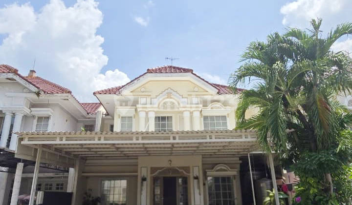 Rumah 2 LT Murah Pakuwon City Depan Dekat Araya Puri Galaxy