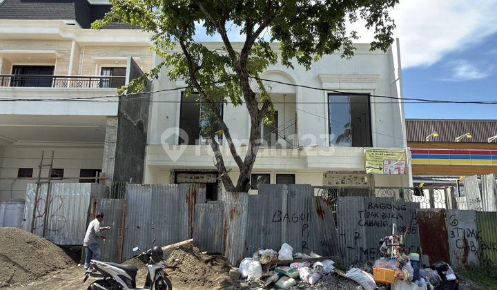 Bangunan Komersial Gress Minimalis 2 LT Murah Pondok Tjandra Raya Bangunan Komersial Gress Minimalis 2 LT Murah Pondok Tjandra Raya