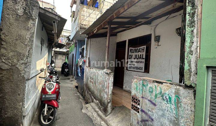 Rumah Shm Butuh Renovasi Dekat Stasiun Kebayoran Lama Dan Halte Busway