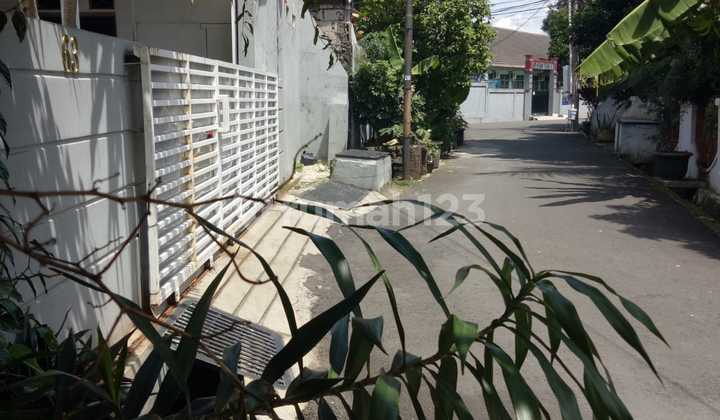 For Sale 2-Story House in Pasar Minggu - Inside Al Rawa Bambu Complex, South Jakarta 2