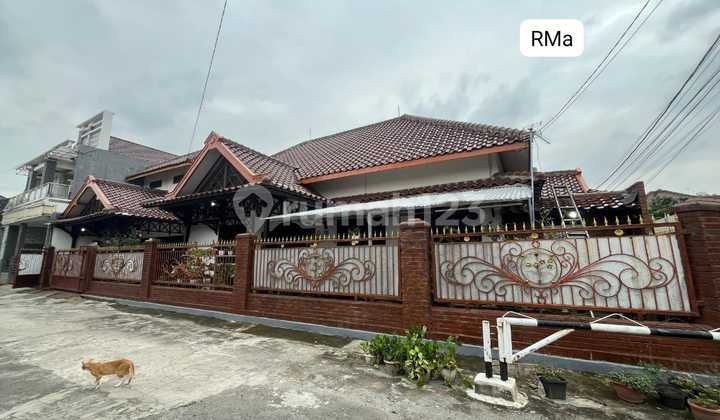 Dijual Rumah Luas di Deppen / Sukatani - Tapos, Depok Dijual Rumah Luas di Deppen / Sukatani - Tapos, Depok