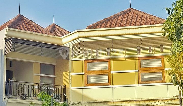 Dijual Rumah Mewah 2 Lantai - Raffles Hills Cibubur Hadap Matahari Pagi | Kolam Renang | Siap Huni | Lokasi Strategis Dijual Rumah Mewah 2 Lantai - Raffles Hills Cibubur Hadap Matahari Pagi | Kolam Renang | Siap Huni | Lokasi Strategis
