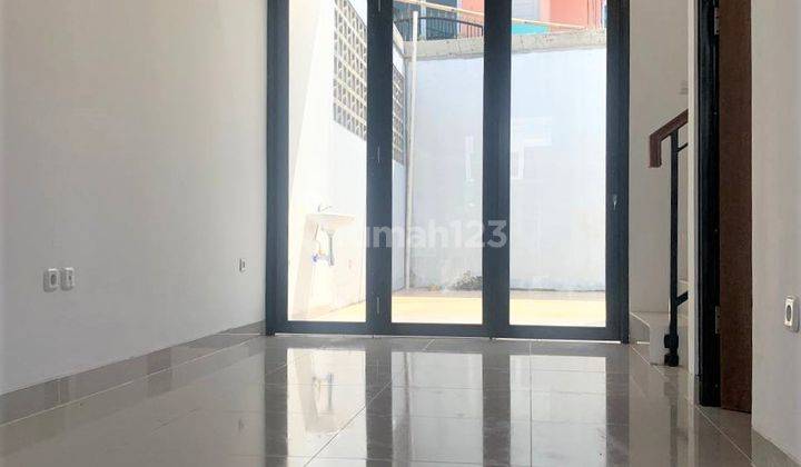 Rumah Bali Harga Low Budget Lokasi Dekat Stasiun Depok Lama 2