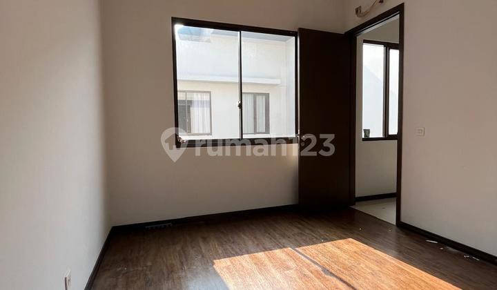 Zora Keia 8x15 Ready to Occupancy, Eligible for KPR from All Banks in BSD Business Center