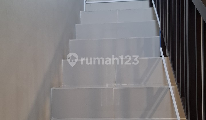 Nice Hook House Ready to Occupancy Cluster Castilla Eligible for Mortgage Near Commuter Train Station. 2