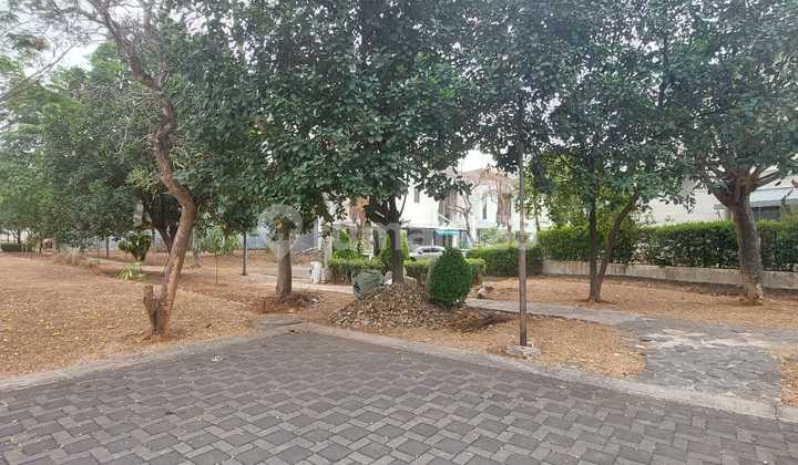 Good Kavil Near Toll 11X20 Cluster Mayfield Greenwich Business Center