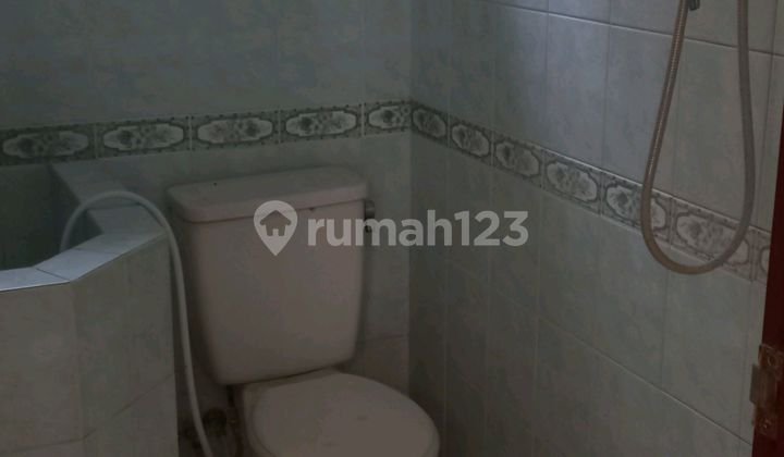 Rumah di Jalan Margorejo Indah, Surabaya 2