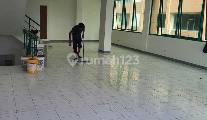 Rukan 4 Lantai Graha Cempaka Mas Posisi Hook Rukan 4 Lantai Graha Cempaka Mas Posisi Hook