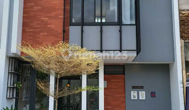 Brand New Rumah Minimalis Cocok Untuk Milenial Berlokasi Di Pusat Bintaro Brand New Rumah Minimalis Cocok Untuk Milenial Berlokasi Di Pusat Bintaro