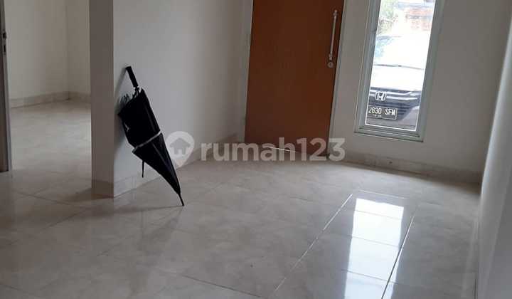 Rumah Primary Hoek 2 Lantai di Sawangan, Depok 2