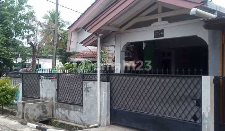 House for Sale in Bukit Nusa Indah Serua South Tangerang, Wnti & Tat 1
