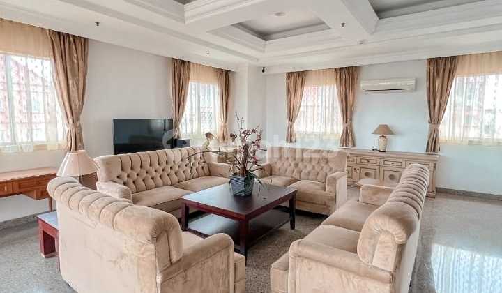 Dibawah NJOP Apart. Greenview Pondok Indah Hadap Lapangan Golf