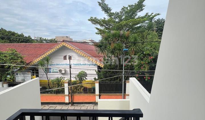 Rumah Minimalis Brand New Tomang, Jakarta Barat 2