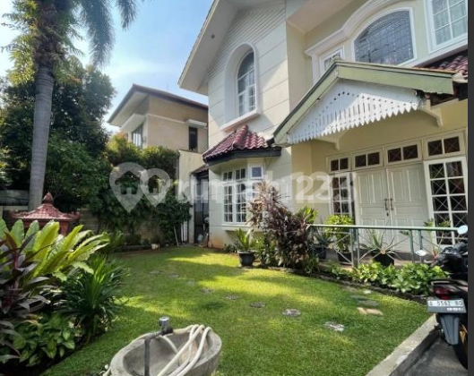 Rumah Kebayoran Baru Siap Huni Lokasi Strategis