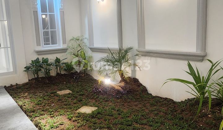 Elegant House for Sale, Dpr Joglo Complex, West Jakarta 2