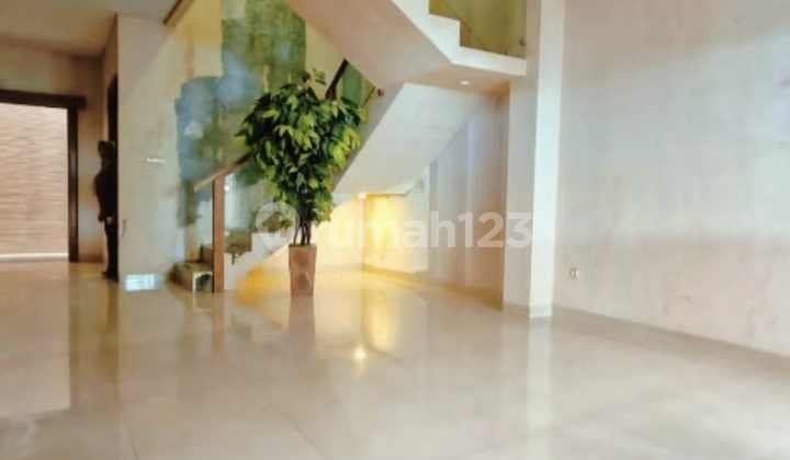 Rumah Terawat 2,5 Lantai Belakang Pondok Indah Mall 2