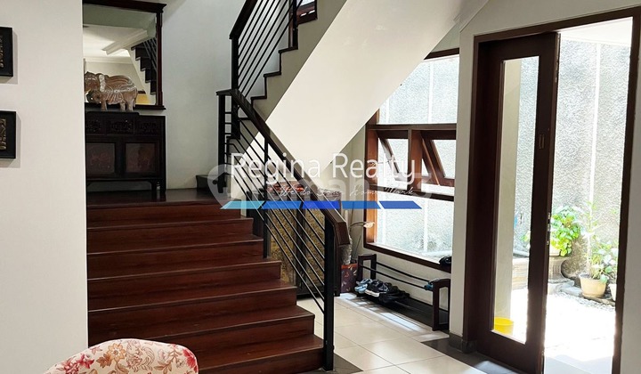 Disewakan Rumah Pondok Indah, Jakarta Selatan Disewakan Rumah Pondok Indah, Jakarta Selatan