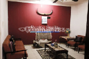 Turun Harga Rumah Dijual di Scbd Siap Huni Bebas Banjir Tanah di Jl. Tulodong Bawah Ii No.10, Senayan, Kebayoran Baru, Kota Jakarta Selatan, Dki Jakarta, Indonesia, 12190, Kebayoran Baru M² 182.0 SHM