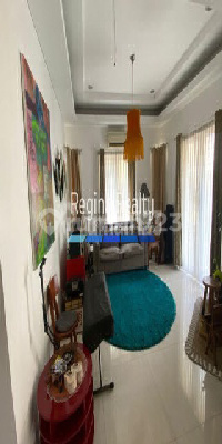 Rumah, 3 Lantai, Dijual di Pondok Indah Selangkah ke Pim 2