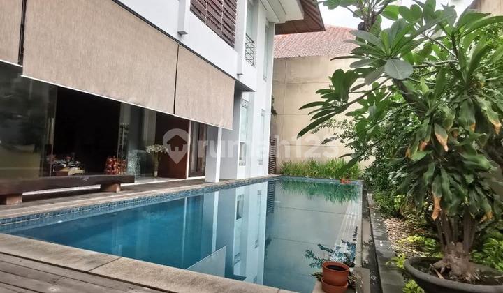 Rumah Mewah Murah Surabaya Timur Pakuwon City 2