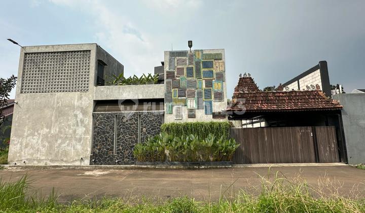 Dijual Rumah Villa Bali Suasana Tenang Dekat Tol di Bintaro 1