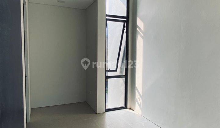 Rumah Modern Tropis 3 Kt di The Hills Pondok Cabe Tangsel 5