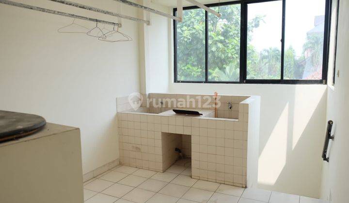 Rumah Modern Tropis 5+2 Kt Dekat Sta Mrt Lebak Bulus Jkt 2