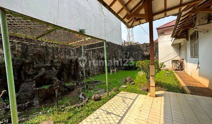 Home Sweet Home Halaman Luas di Jl Kenanga Megapolitan Cinere 2