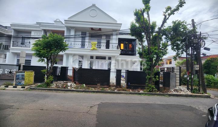 Rumah Baru Qozy Utk Cafe Pinggir Jalan di Jl Bukit Barisan Cinere 1