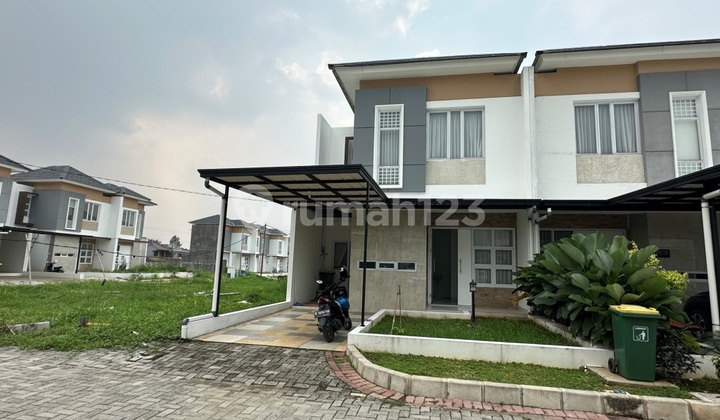 Rumah Qozy 3+1 KT dekat TOL di Komp Cinere ParkView 2