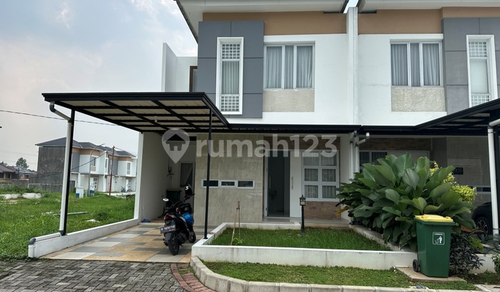 Rumah Qozy 3+1 KT dekat TOL di Komp Cinere ParkView 1