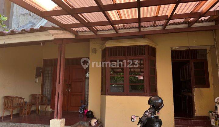 Rumah Nyaman Belakang Mall di Jl Lembang Komp Puri Cinere 2