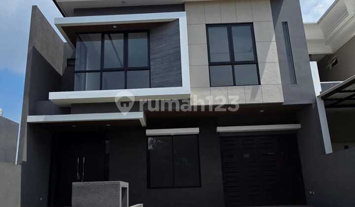 Citraland Baru Gress Siap Huni Woodland Surabaya Bagus Minimalis