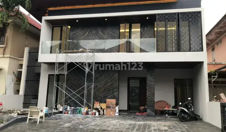 Rumah New Gress Siap Huni Pakuwon Indah Surabaya 1