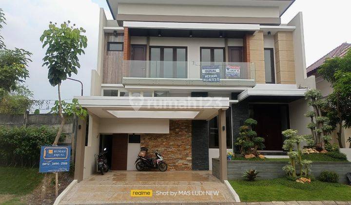 Rumah Baru Gress Minimalis Split Level 2.5 Lantai di South Emerald Mansion , Cluster Depan Citraland 1