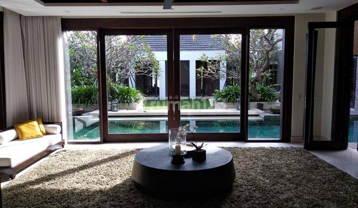 Rumah Tropical Minimalis Bali Style Citraland Surabaya Barat  2