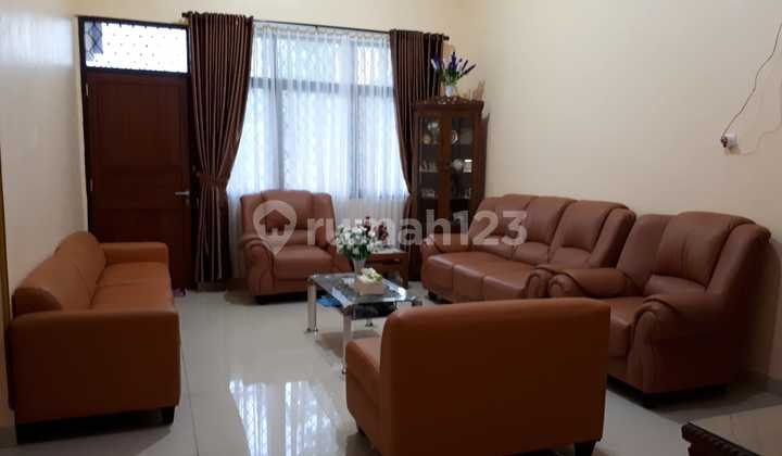 Dijual Rumah Dalam Perumahan Tytyan Indah Bekasi 1