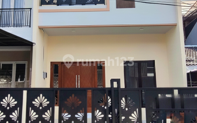 Rumah 3 Lt Brand New Gading Harmony Kelapa Gading Jakarta Utara