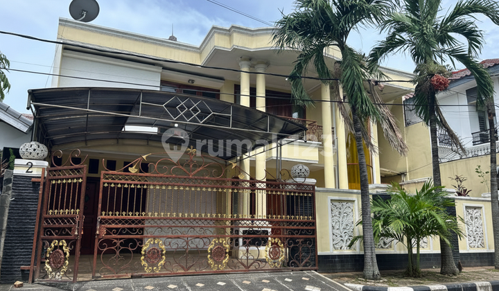 Rumah Mewah Strategis di Komplek Elite Jaka Permai Bekasi Barat