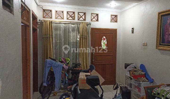 Rumah  2 lantai di Aneka Elok Cakung Jakarta Timur 1