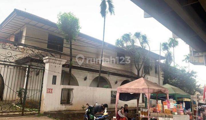 Rumah di Margasatwa Jakarta Selatan 1