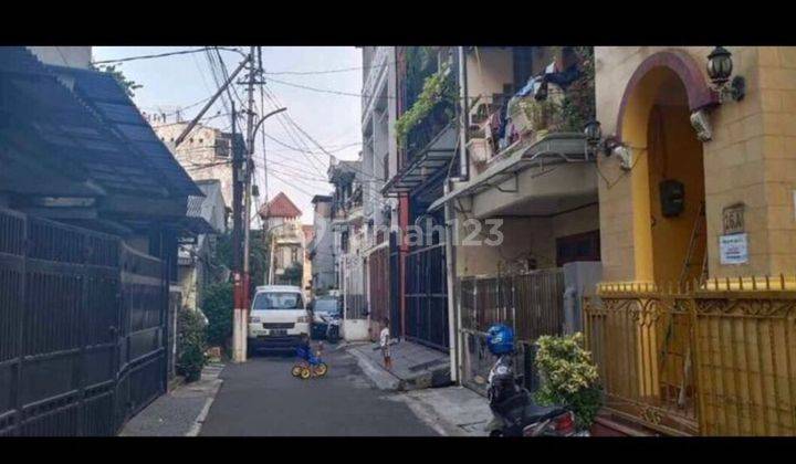 Rumah Di Tanjung Duren Utara Jakarta Barat 1