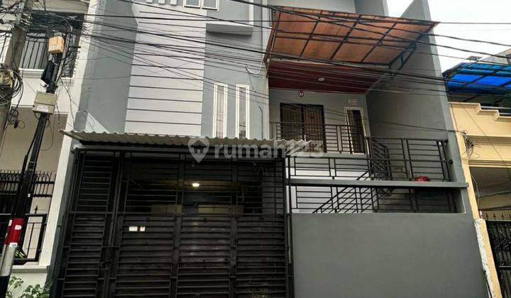 Rumah Di Sunter Agung Utara Jakarta Utara 1