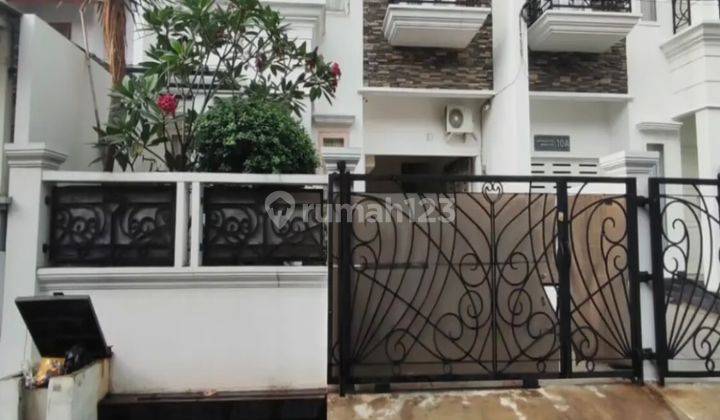 Rumah Di Cempaka Putih Jakarta Pusat  1