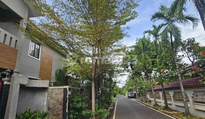 Rumah Mewah di Cempaka Putih Jakarta Pusat