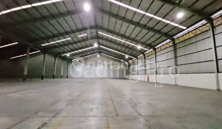 For Rent: Ready-to-Use Warehouse in Delta Silicon Cikarang For Rent: Ready-to-Use Warehouse in Delta Silicon Cikarang
