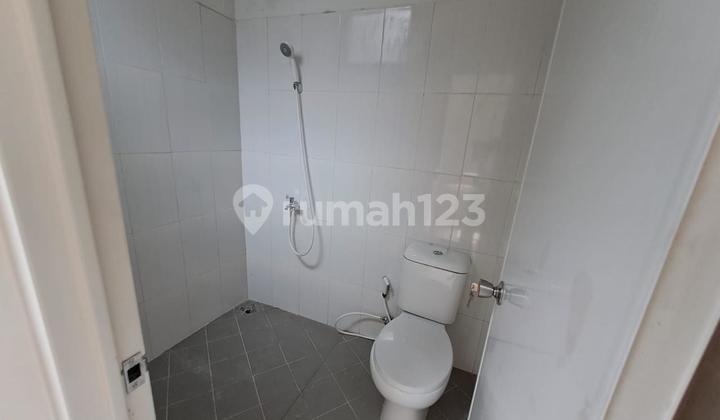 Semi-detached Shophouse 2 (Remaining Left and Middle) Kayu Putih, East Jakarta 2