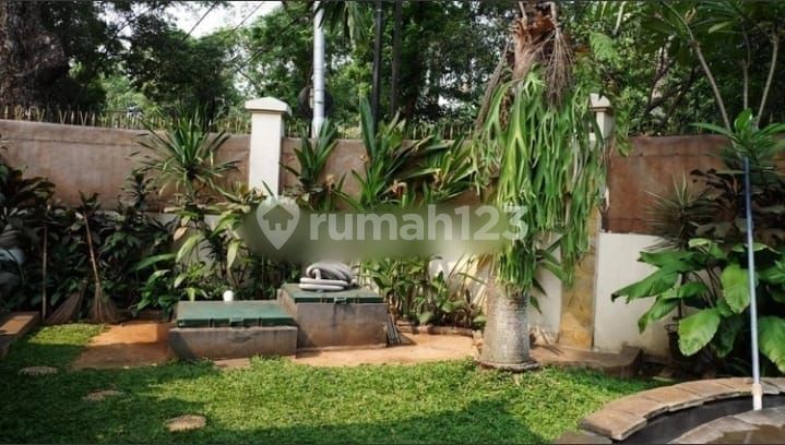 Rumah Strategis Dekat Blok M di Kebayoran Baru Jakarta Selatan 2
